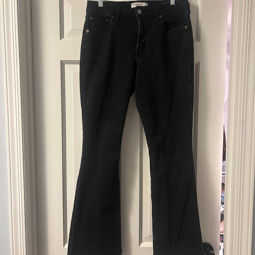Abercrombie curve love bootcut jeans, size 28 short